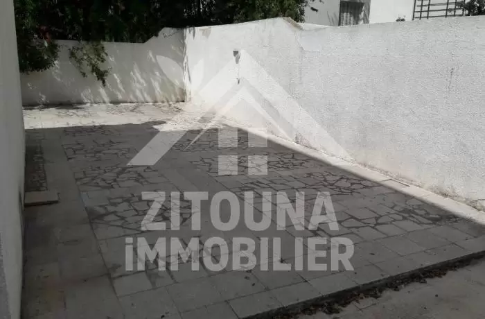 Studio meublé à louer à La Marsa