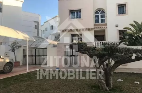 A louer un duplex de très haut standing à Sidi Daoued