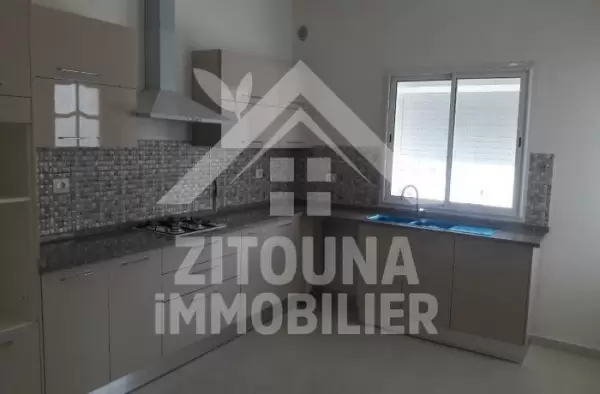 A louer un étage de villa à la Marsa