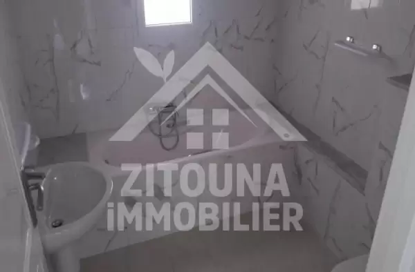 A louer un étage de villa à la Marsa