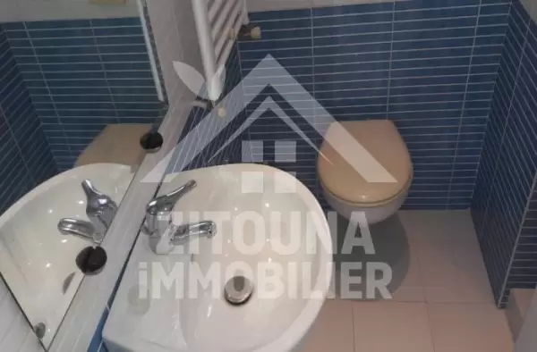 A louer une belle villa de prestige à Golden tulip