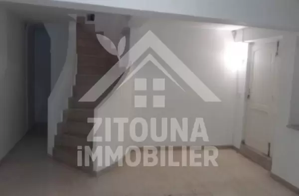 A louer une belle villa de prestige à Golden tulip