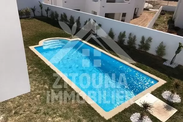 A louer une belle villa à Gammarth Marina