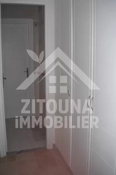 A louer bel appartement à la Marsa vue mer