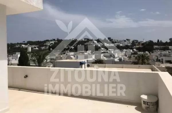A louer un triplex à sidi bousaid