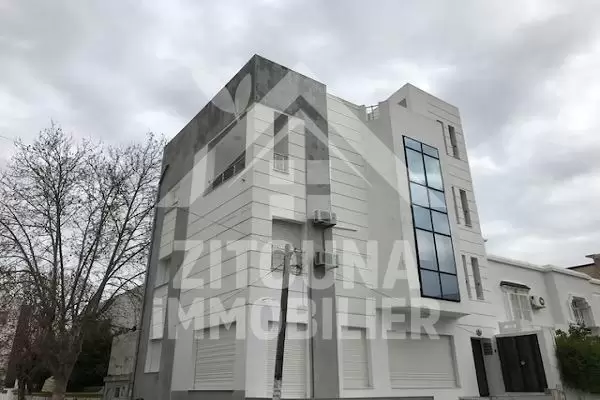 A louer un local commercial au Omrane