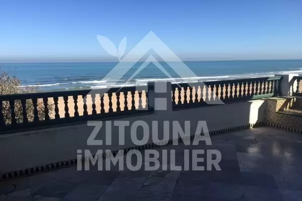 Bel appartement à louer à La Marsa cube