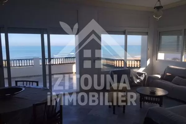 Bel appartement à louer à La Marsa cube