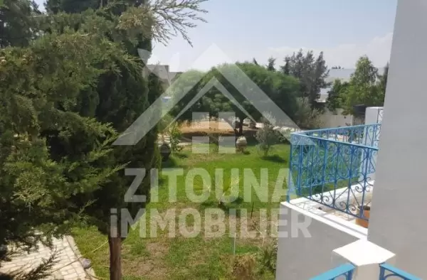 A louer un étage de villa à Gammarth