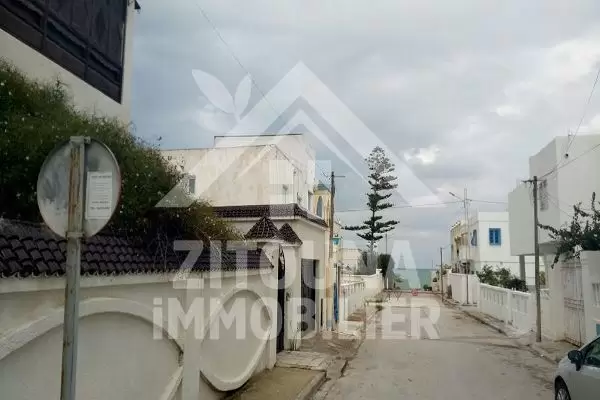 A louer un bel appartement meublé à la Marsa Corniche