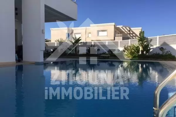 A vendre cette somptueuse villa au Lac 2