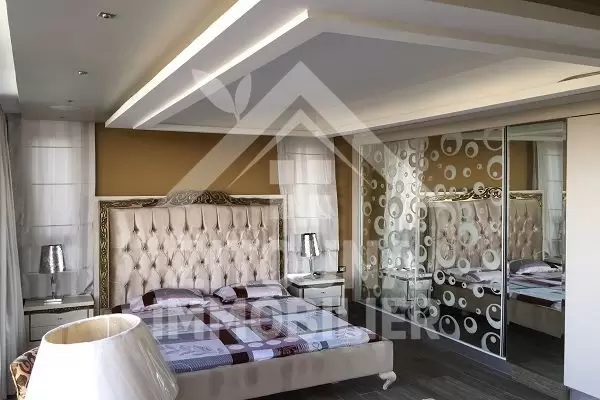 VIP Étage de villa au Golden Tulip