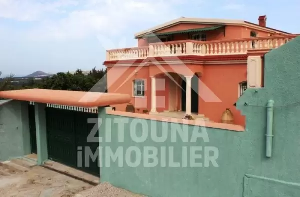 A vendre une villa de charme à Ras Jebel