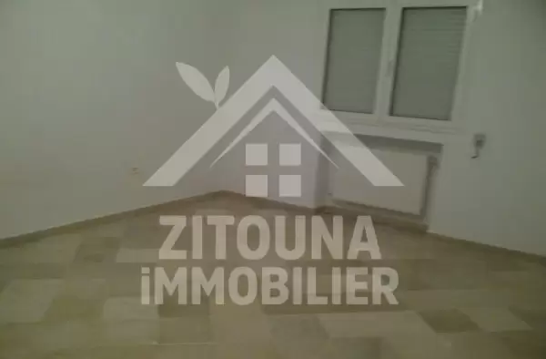 A louer un étage de villa à la Marsa