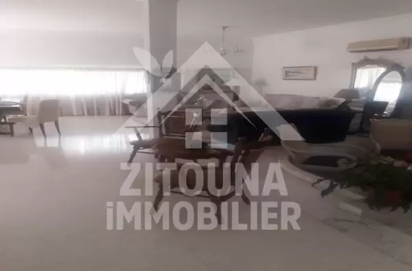 A louer une demeure de charme luxueuse à Manar