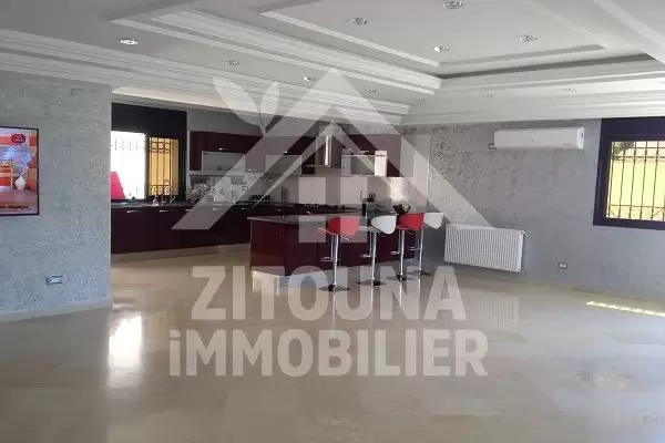 A louer une belle villa à Gammarth