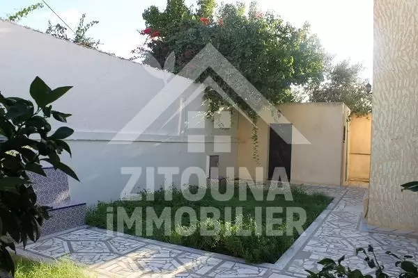 A louer une belle villa à Gammarth