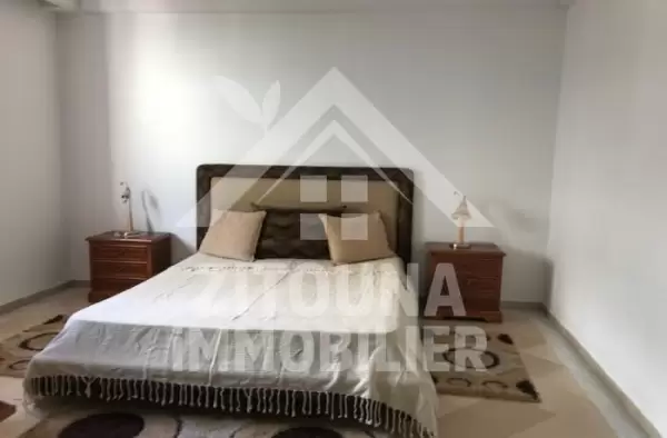 A louer un bel appartement meublé au Lac 1