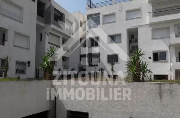 A louer un appartement dans une résidence gardée à Gammarth