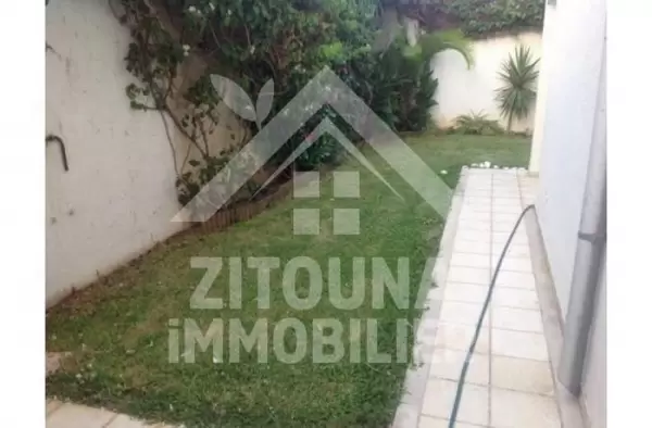 A louer une villa à la Marsa