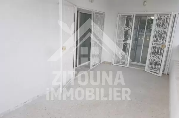 A louer un étage de villa à la Marsa