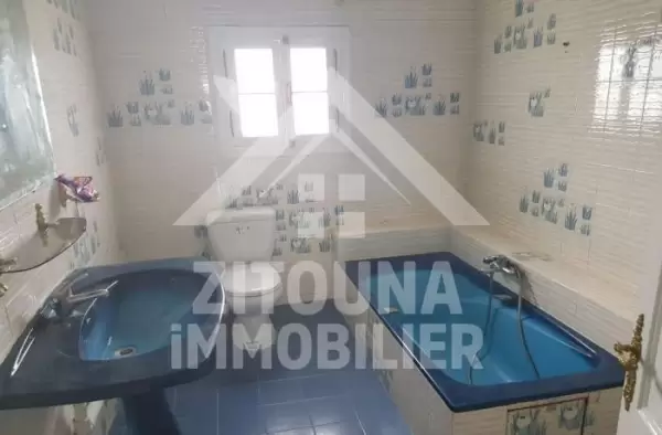A louer un étage de villa à la Marsa