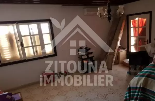 A louer un étage de villa à la Marsa