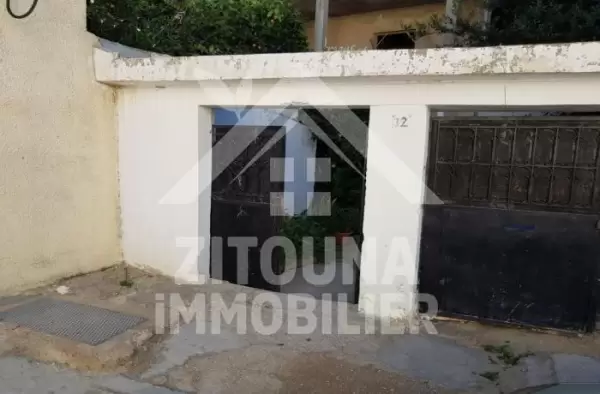 A vendre une villa inachevée à la soukra
