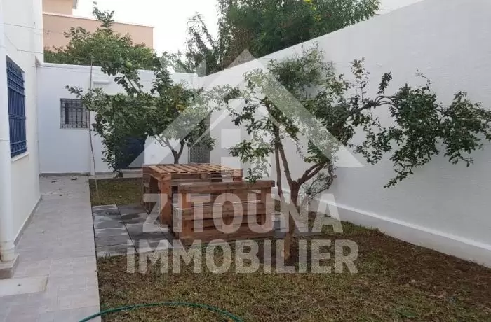 A louer un rez de chaussée à Gammarth