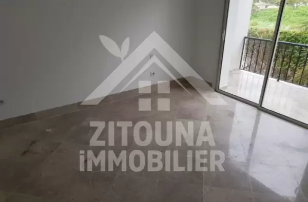 A louer un triplex de très haut standing à la Marsa