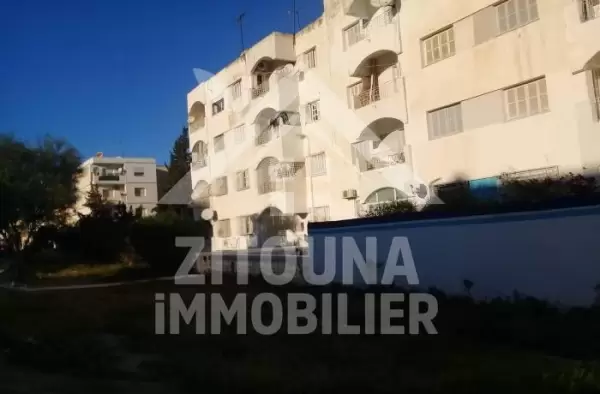 A vendre un appartement dans une résidence au Morouj 1