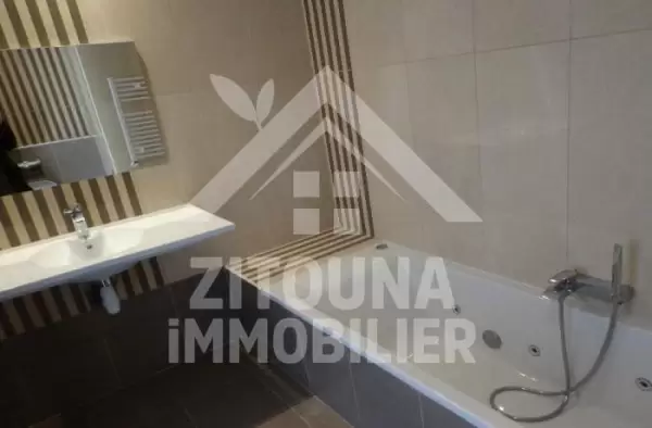 A louer un appartement aux berges du lac