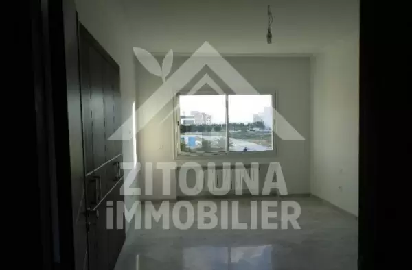 A louer un appartement aux berges du lac