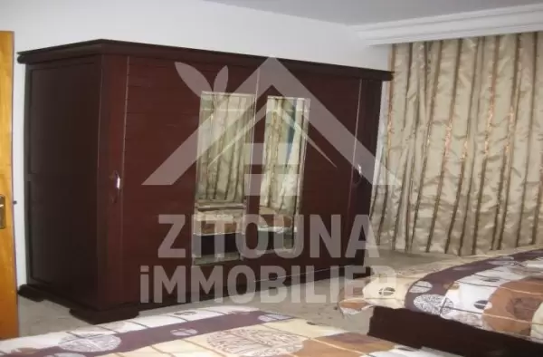 A louer un appartement meublé au Lac 1