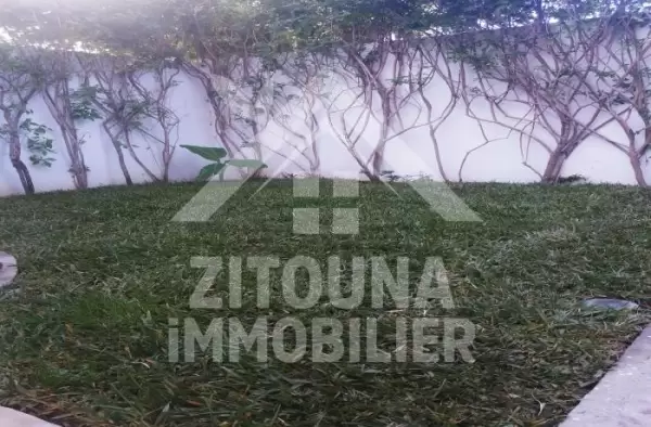 A louer un DUPLEX aux jardins de Carthage