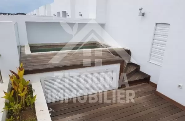 A louer un triplex à Gammarth