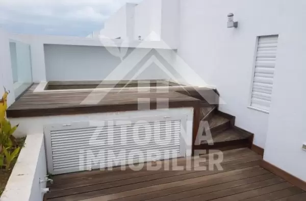 A louer un triplex à Gammarth