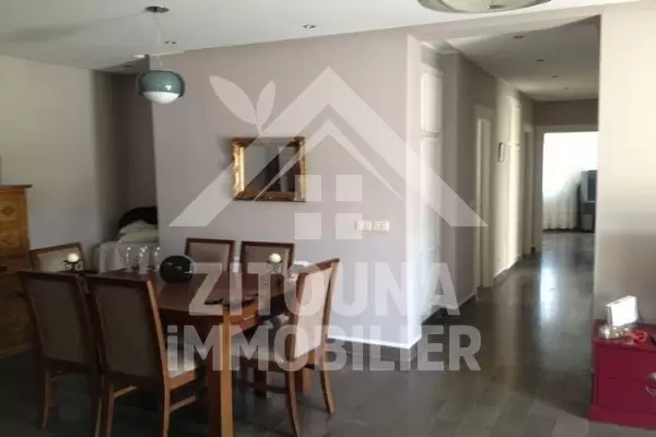 A vendre un bel appartement à Gammarth