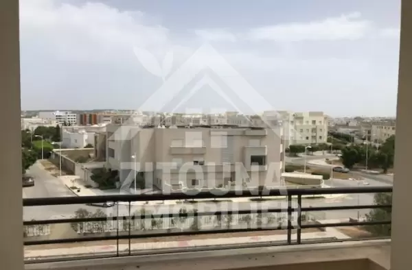 A louer bel appartement à Ain Zaghouan Nord