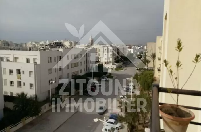 A louer un appartement à deux pas de carrefour de la Marsa