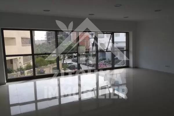 À louer des bureaux au Lac 2