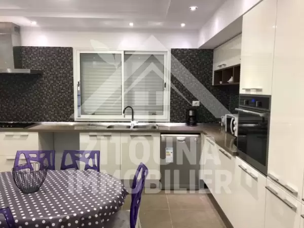 A vendre une belle villa à Hammamet