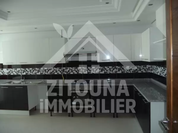 A louer un appartement de haut Standing nouvellement construit à la Marsa