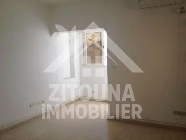 Un étage de villa à louer