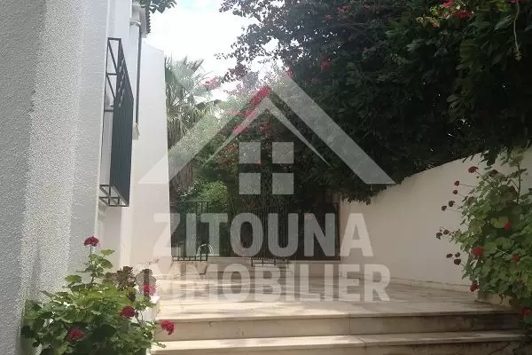 Belle villa à louer à La Marsa