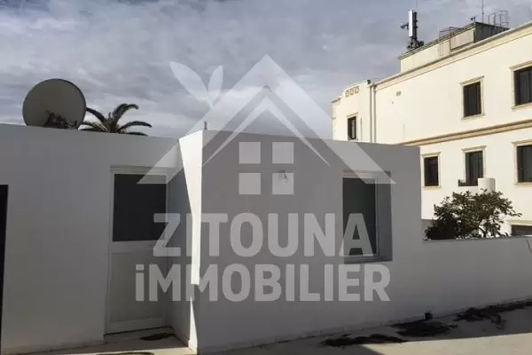 Villa à louer à La Marsa Corniche