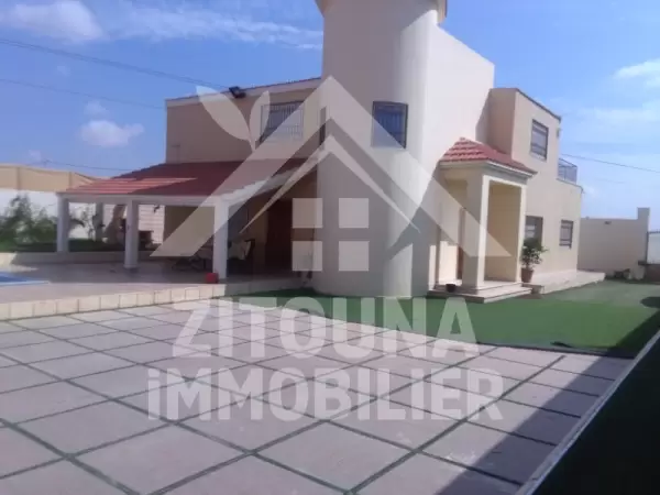 A vendre une villa de charme à Sfax