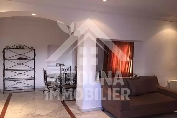 Rez de chaussée de villa à louer
