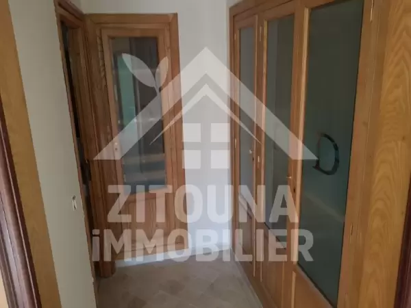 A louer un appartement aux berges du lac