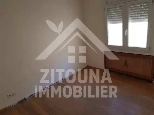 A louer un appartement aux berges du lac